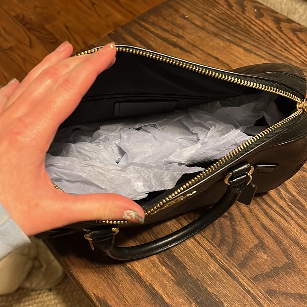 Coach handbag - Picture 2 of 3
